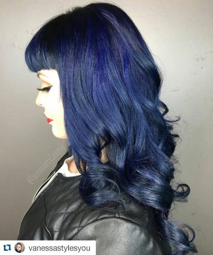 Blau Schwarz Haarfarbe 2 - Allefrisuren.de