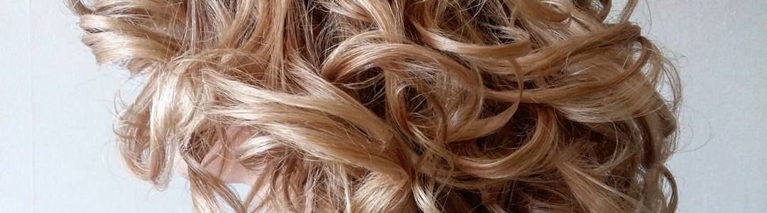 Haarfrisur Empfehlungen für mittellange wellige Haare